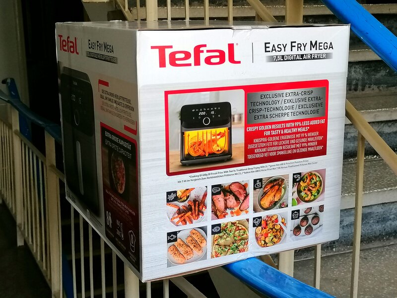 Vand friteuza cu aer cald Tefal Easy Fry Mega, 2020W, 7.5L, noua, sigilata!